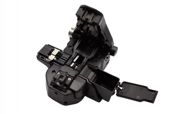 Прецизионный скалыватель Fujikura CT-16 с контейнером для сбора осколков волокна