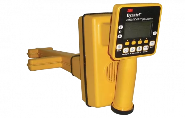 7000031739 Dynatel™ 2573E-CU12 трассо- повреждения- искатель, 6 активных и 4 польз. частоты, 12Вт, новый интерфейс и новые режимы поиска