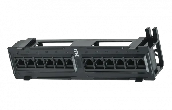 PP12-C5EU-D05 ITK Настенная патч-панель кат.5Е UTP, 12 портов (IDC Dual)