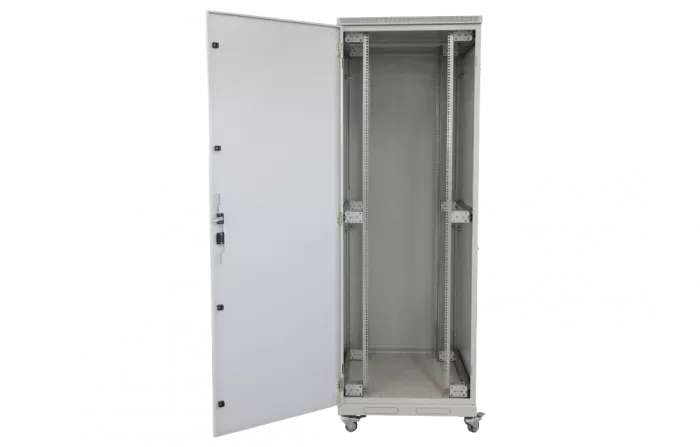 Шкаф телекоммуникационный напольный 19",33U(800x800), ШТ-НП-33U-800-800-М, передняя дверь металл ССД