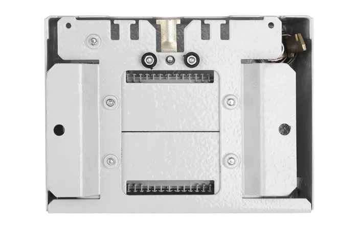 Коробка КРТМ-В/30 под плинты типа LSA-PROFIL (без плинтов) ССД