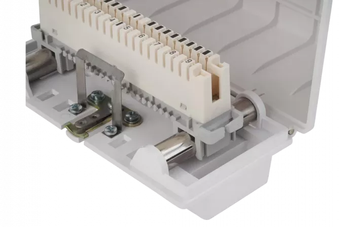 Коробка КРТП-В/10-Р плинт ПВТ, замок, ключ универсальный ССД