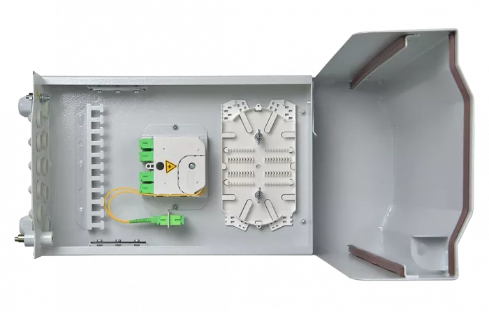 УКС-ОВ-GPON на столб под шпильки ССД