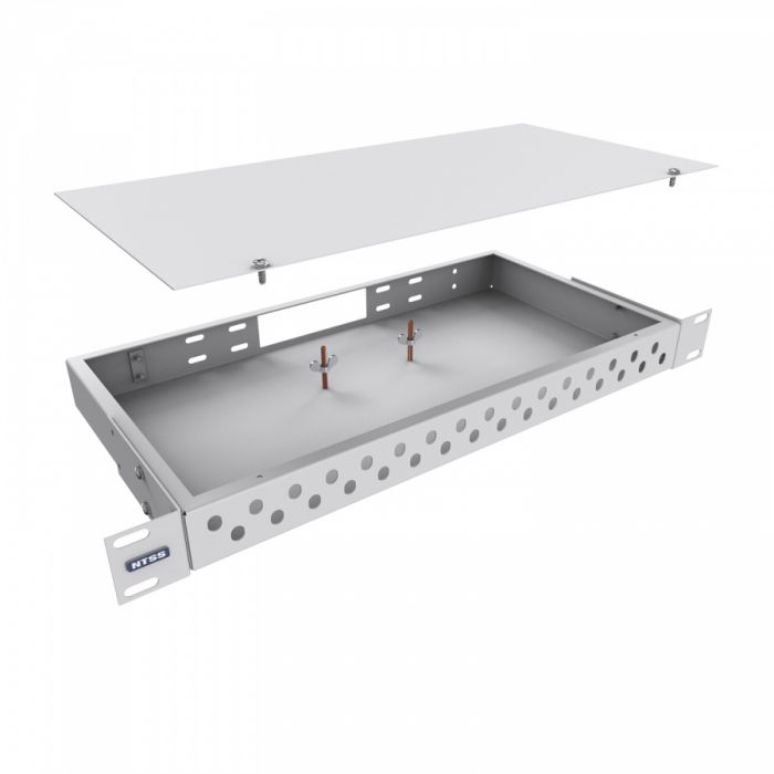 Кросс NTSS оптический 19'' укомплектованный 1U, 32 порта ST/UPC, 50/125 мкм (сплошная панель, сплайс-кассета, пигтейлы, КДЗС, адаптеры) серый RAL 7035