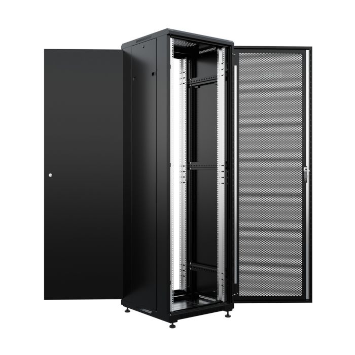 Шкаф напольный универсальный серверный NTSS R 18U 600х600мм, 4 профиля 19, двери перфорированная и сплошная металл, боковые стенки съемные, регулируемые опоры, разобранный, черный RAL 9005