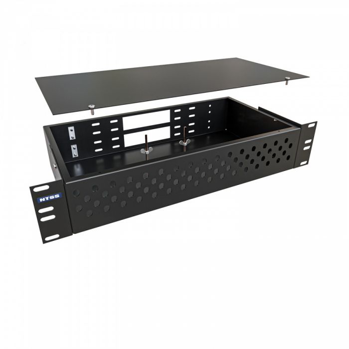 Кросс NTSS оптический 19'' укомплектованный 2U, 64 порта ST/UPC, 62.5/125 мкм (сплошная панель, сплайс-кассета 2шт, пигтейлы, КДЗС, адаптеры) черный RAL 9005